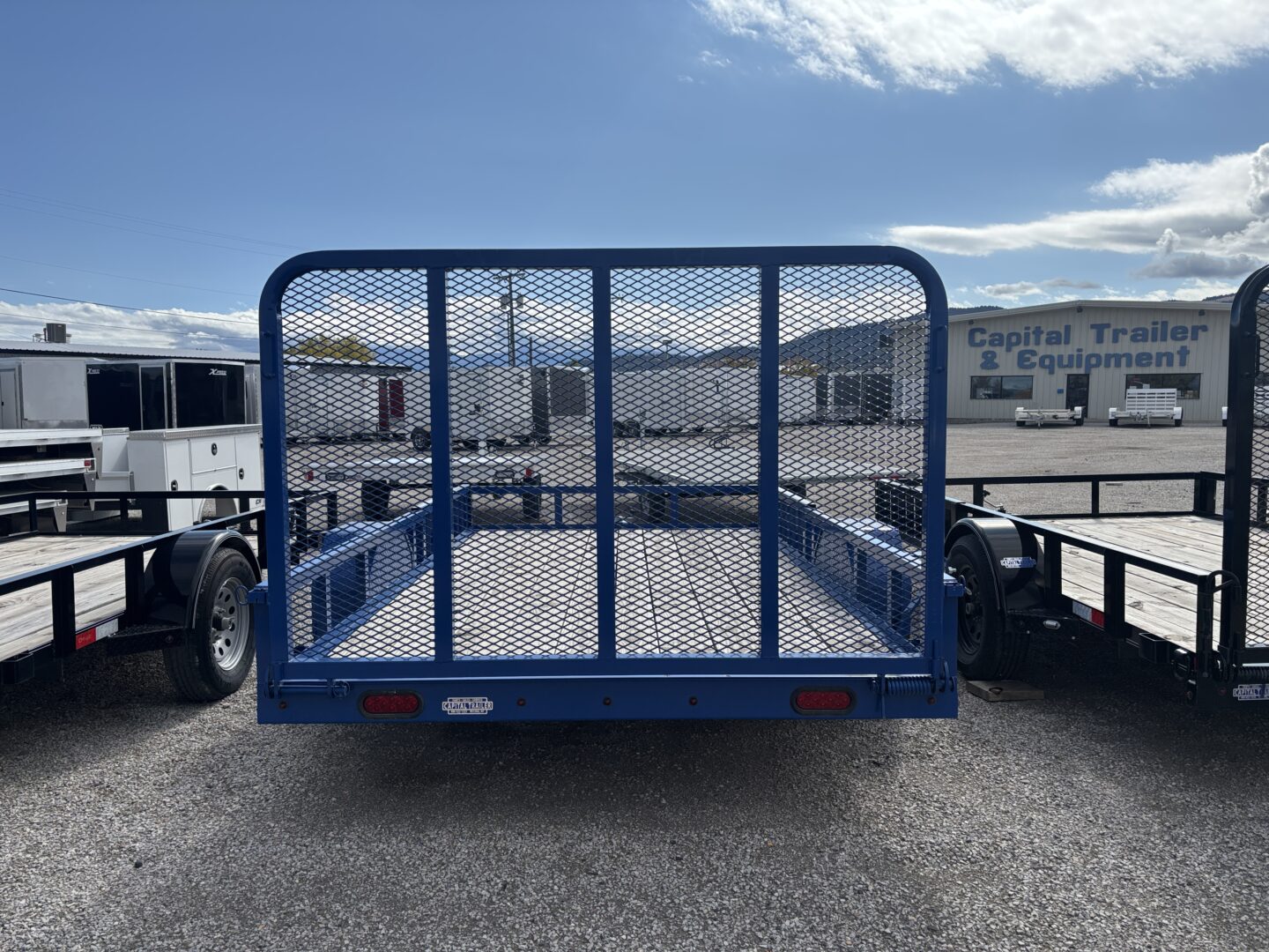 77x12 Single Axle Utility – 3.5K GVW – Side Load – Blue - Image 5