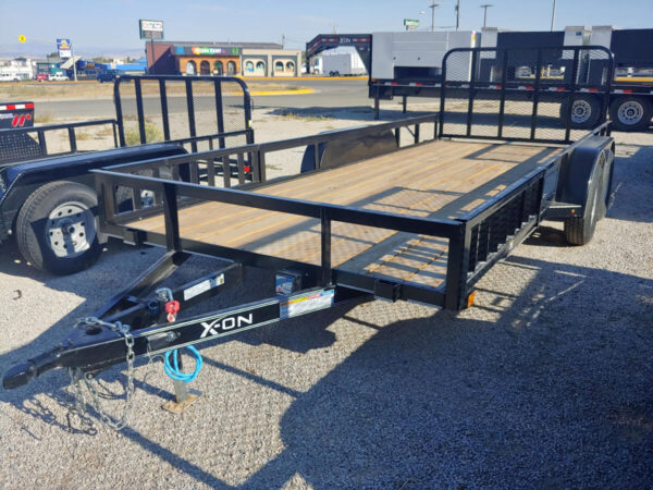 83x18 Tandem Axle Utility – 7K GVW – Side Load – Black - Image 3