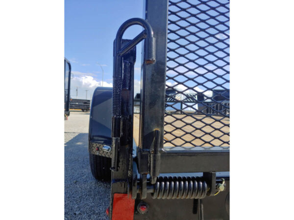 83x18 Tandem Axle Utility – 7K GVW – Side Load – Black - Image 4