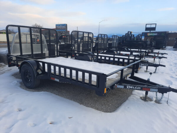 83x12 Single Axle Utility – 3.5K GVW – Side Load – Black