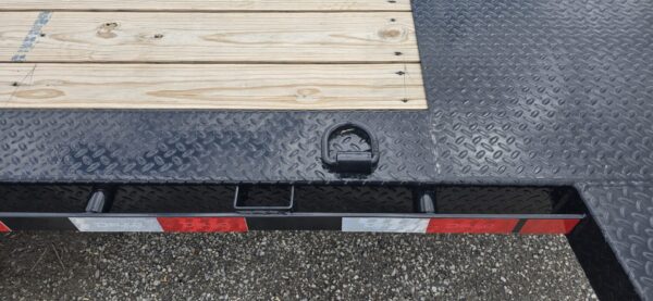 83x20 Tandem Axle Tilt – 14K GVW – Gravity – Black - Image 11