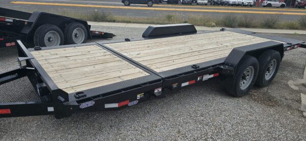 83x20 Tandem Axle Tilt – 14K GVW – Gravity – Black - Image 4