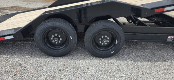 102x22 TADK Deckover Tilt – 16K GVW – Black - Image 3