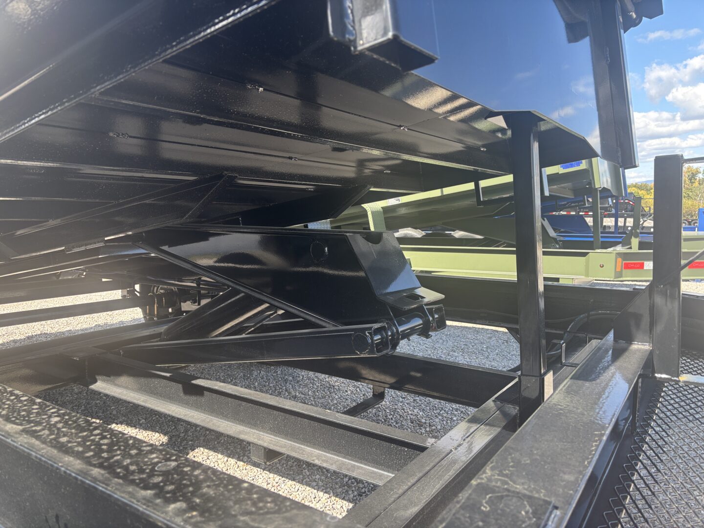 83x14 Tandem Axle Dump – 2' Sides – Black - Image 2