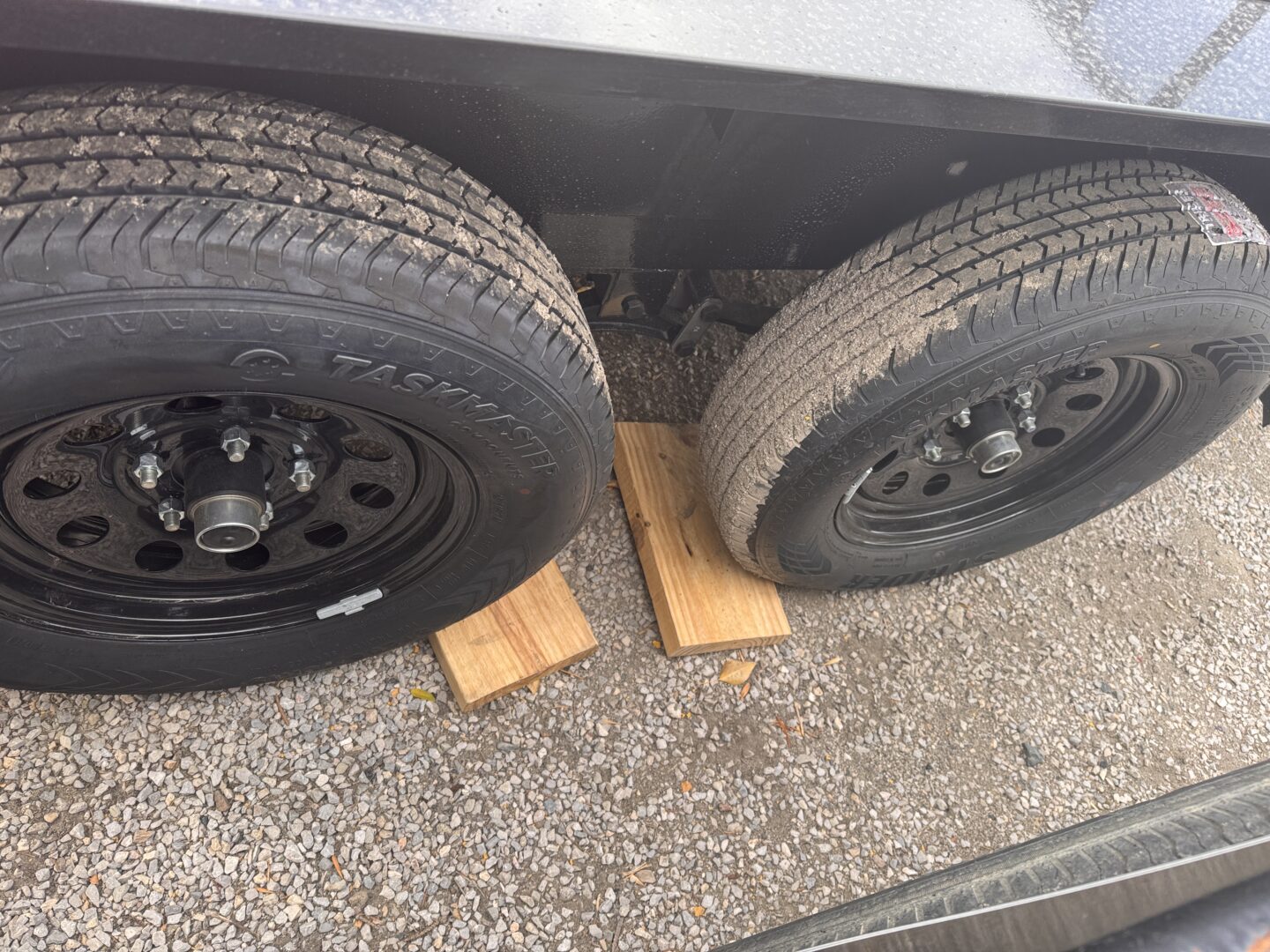 77x16 Tandem Axle Utility – 7K GVW – Black - Image 5