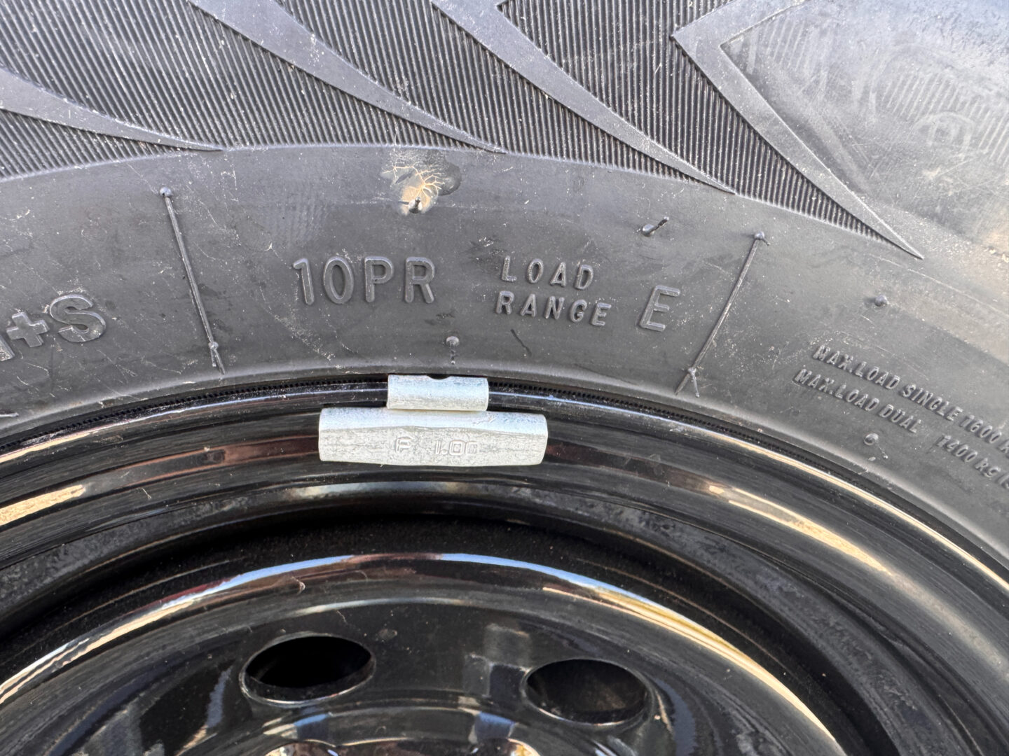 83x16 Tandem Axle Dump – 2' Sides – Black - Image 6