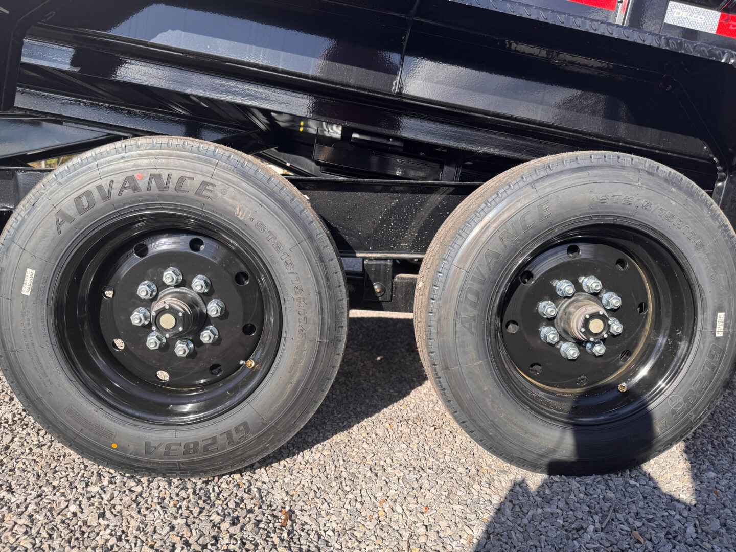 83x14 Tandem Axle Dump – 2' Sides – 16K GVW – Black - Image 3