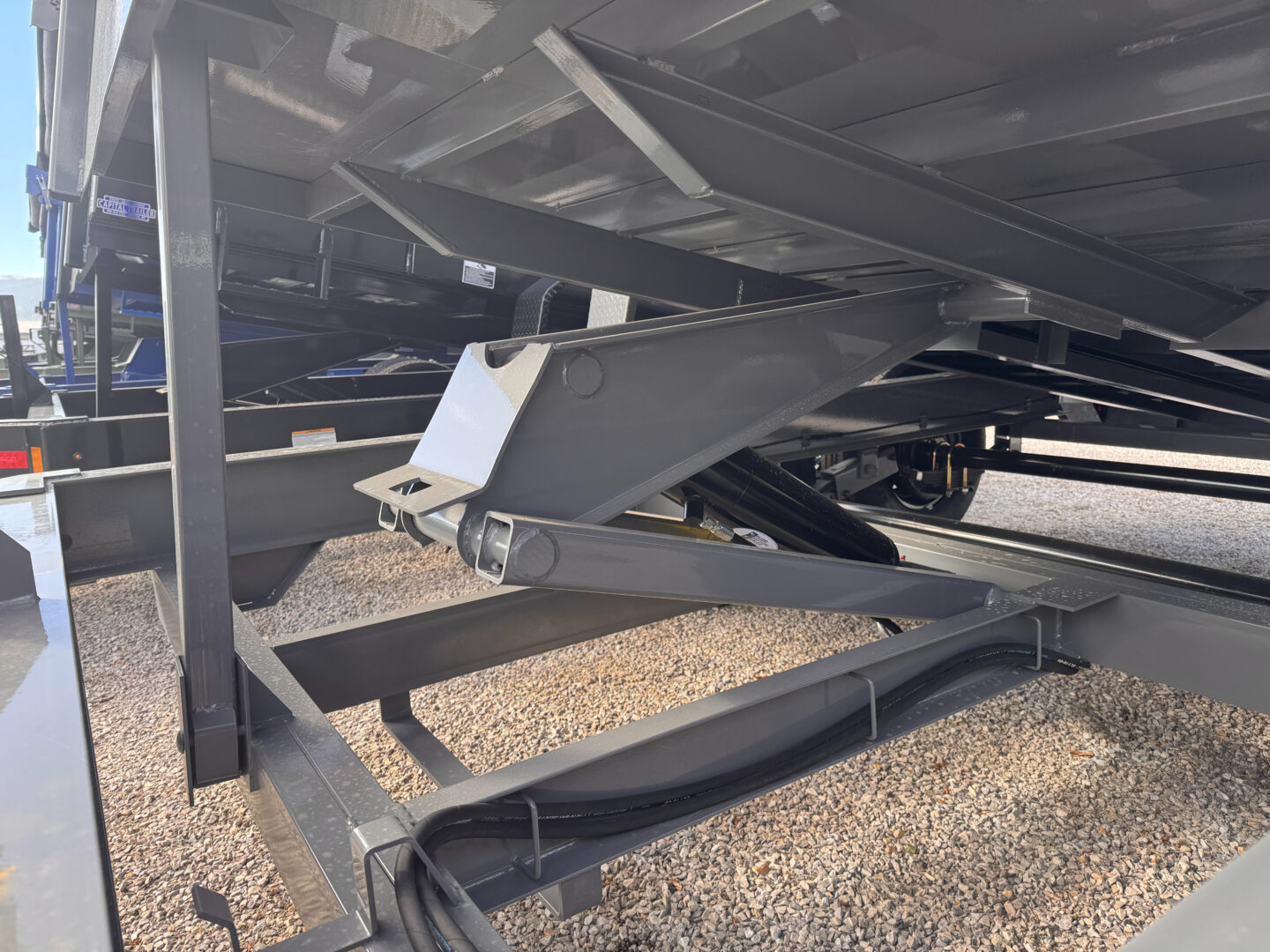 83x12 Tandem Axle Dump – 2' Sides – Gray - Image 5