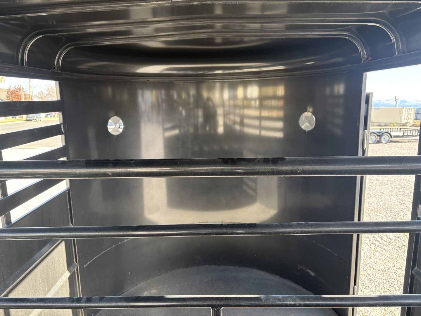 2024 Delco 18' Horse/Stock Trailer – Enclosed Stock – Silver - Image 12